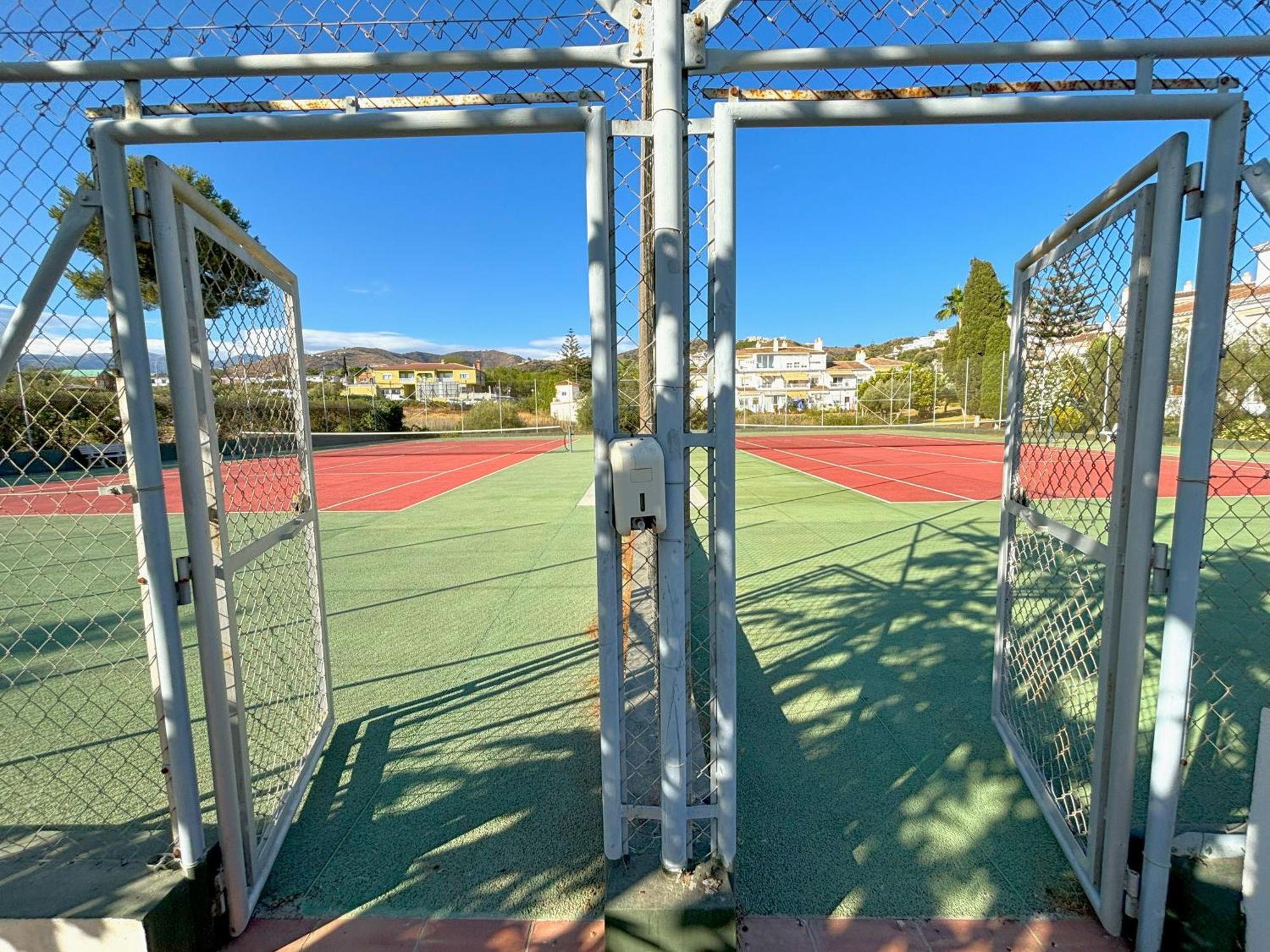 Evans Realty Bb Adosado & Piscina & Tenis & Jardines Torrox Exterior foto